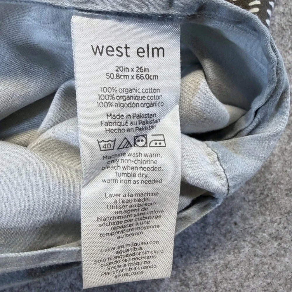 West Elm Organic Cotton Standard Pillow Case Set of 2‎ Gray Blue Black Medallion